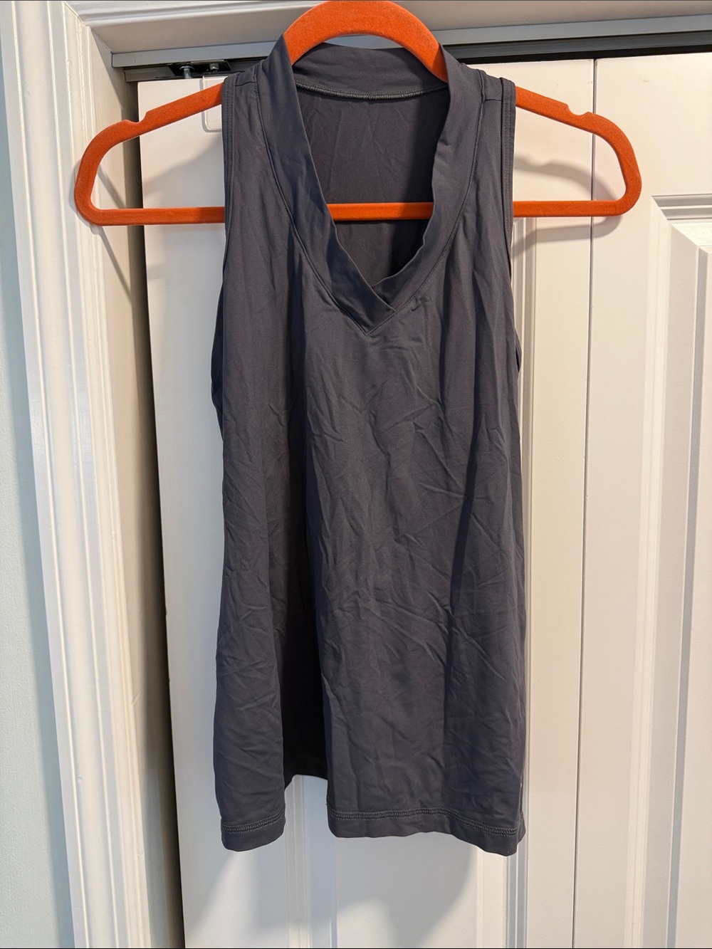Sleeveless V-Neck Athletic Tank Top in Slate Gray